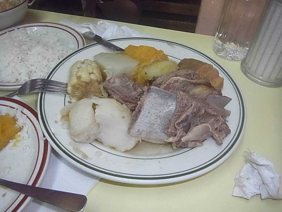 コスタリカ肉の鍋Olla de Carne